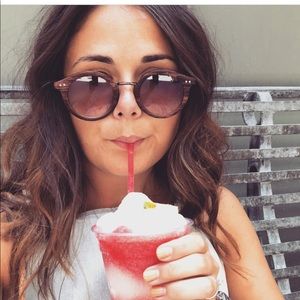 Meet your Posher, Alexandria